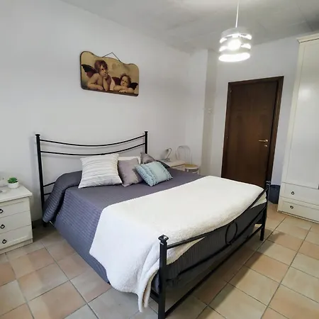 Del Piano 住宿加早餐酒店 瓜尔多塔迪诺